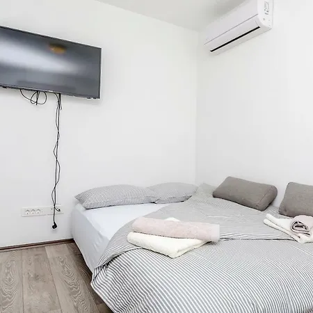 Apartamento Pia Rogoznica (Sibenik-Knin)